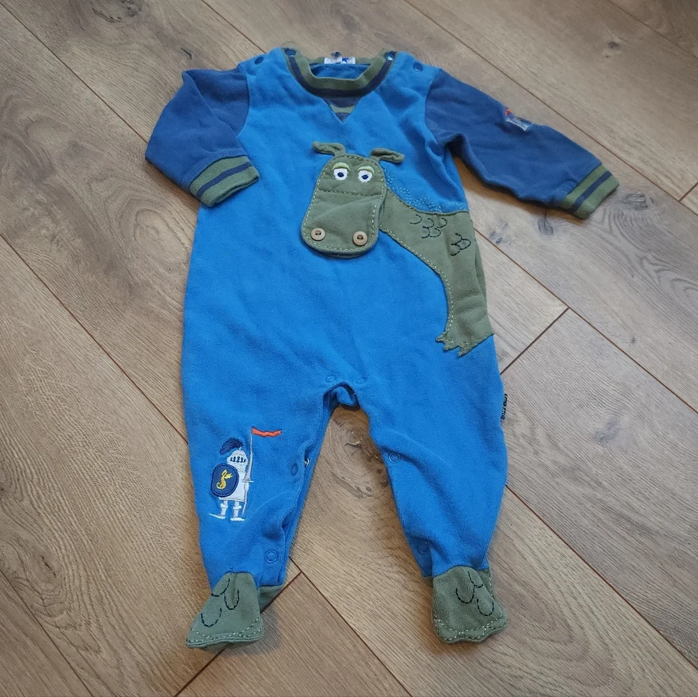 6 months boys dragon footies